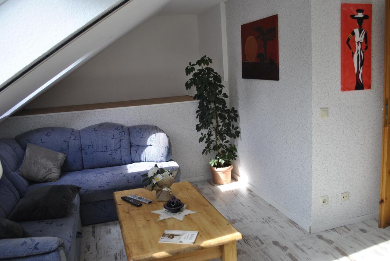קלן Gemuetliche Zimmer Im Einfamilienhaus מראה חיצוני תמונה