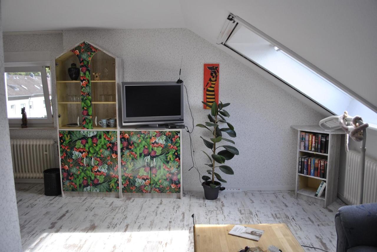 קלן Gemuetliche Zimmer Im Einfamilienhaus מראה חיצוני תמונה